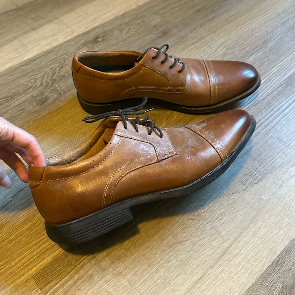 Nunn Bush Brown Leather Oxfords with Brogue Detailing